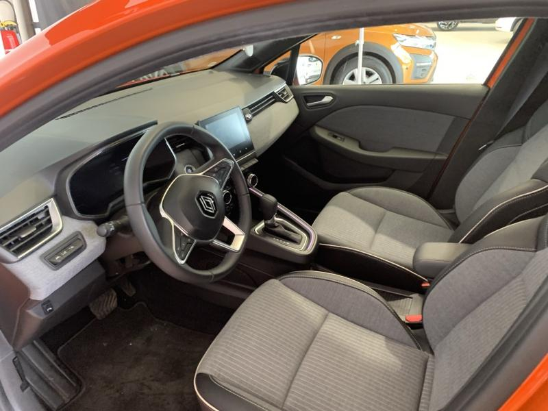 RENAULT Clio d’occasion à vendre à CHENNEVIÈRES-SUR-MARNE chez ADP - SOVEA 94 (Photo 8)