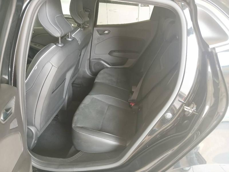 RENAULT Clio d’occasion à vendre à CHENNEVIÈRES-SUR-MARNE chez ADP - SOVEA 94 (Photo 9)