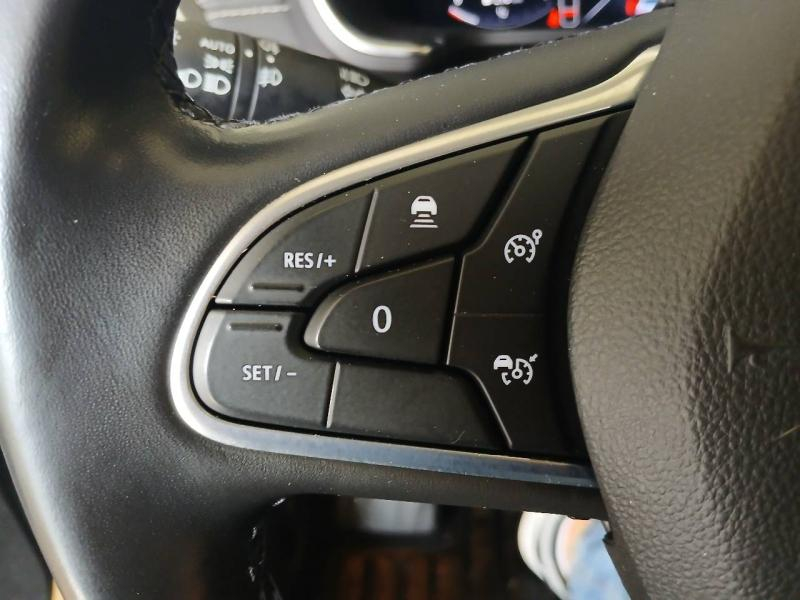 RENAULT Talisman d’occasion à vendre à CHENNEVIÈRES-SUR-MARNE chez ADP - SOVEA 94 (Photo 12)