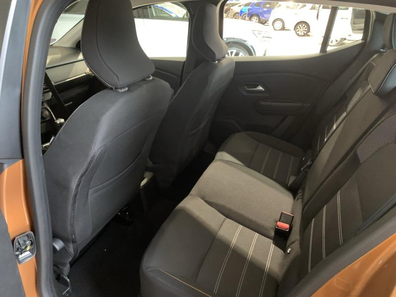 DACIA Sandero d’occasion à vendre à CHENNEVIÈRES-SUR-MARNE chez ADP - SOVEA 94 (Photo 9)