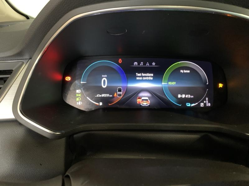 RENAULT Captur d’occasion à vendre à CHENNEVIÈRES-SUR-MARNE chez ADP - SOVEA 94 (Photo 9)