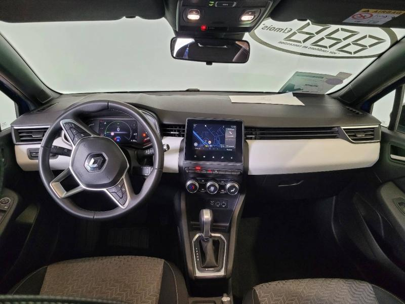 RENAULT Clio d’occasion à vendre à CHENNEVIÈRES-SUR-MARNE chez ADP - SOVEA 94 (Photo 5)