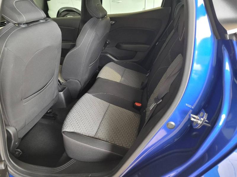 RENAULT Clio d’occasion à vendre à CHENNEVIÈRES-SUR-MARNE chez ADP - SOVEA 94 (Photo 6)