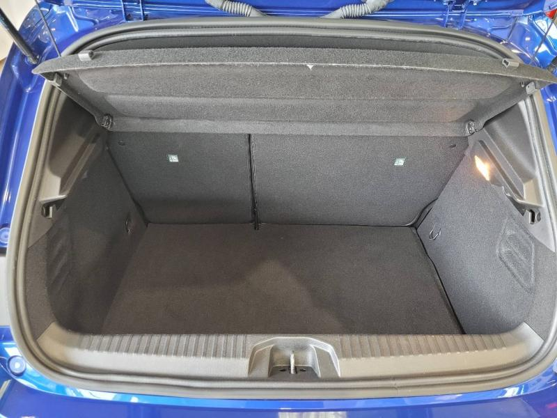 RENAULT Clio d’occasion à vendre à CHENNEVIÈRES-SUR-MARNE chez ADP - SOVEA 94 (Photo 7)