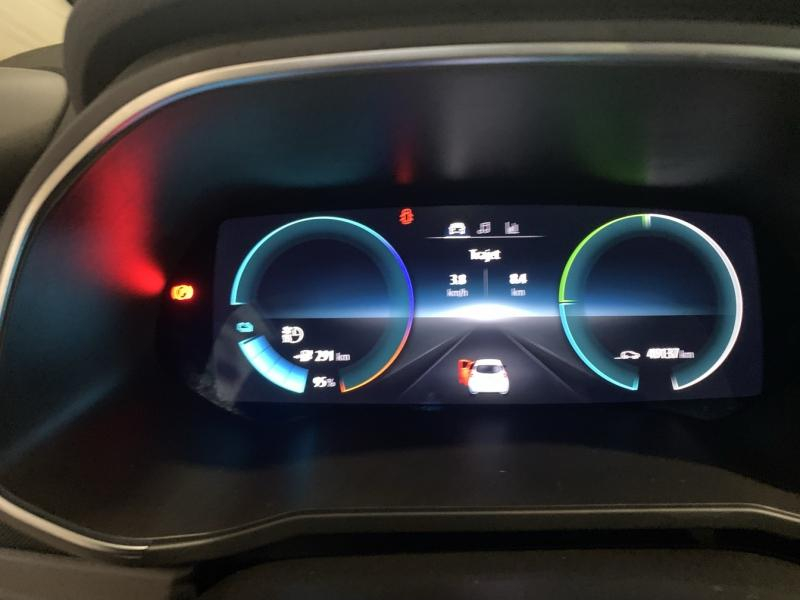 RENAULT Zoe d’occasion à vendre à CHENNEVIÈRES-SUR-MARNE chez ADP - SOVEA 94 (Photo 7)