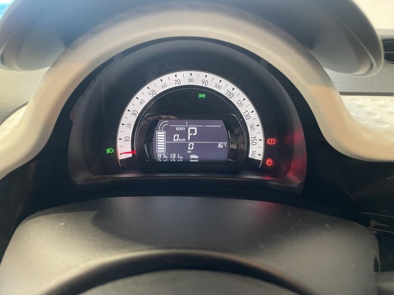 RENAULT Twingo d’occasion à vendre à CHENNEVIÈRES-SUR-MARNE chez ADP - SOVEA 94 (Photo 14)
