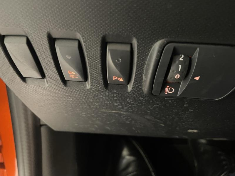 RENAULT Twingo d’occasion à vendre à CHENNEVIÈRES-SUR-MARNE chez ADP - SOVEA 94 (Photo 18)