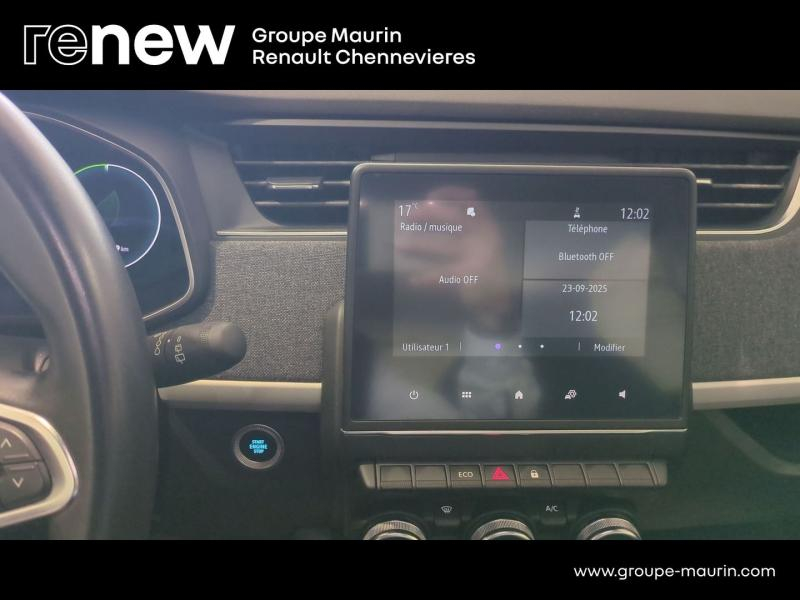 RENAULT Zoe d’occasion à vendre à CHENNEVIÈRES-SUR-MARNE chez ADP - SOVEA 94 (Photo 12)