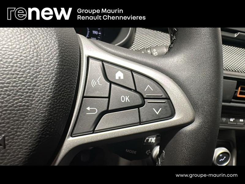 DACIA Sandero d’occasion à vendre à CHENNEVIÈRES-SUR-MARNE chez ADP - SOVEA 94 (Photo 17)