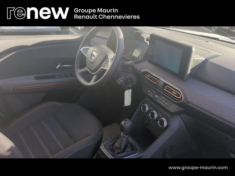 DACIA Sandero d’occasion à vendre à CHENNEVIÈRES-SUR-MARNE chez ADP - SOVEA 94 (Photo 11)
