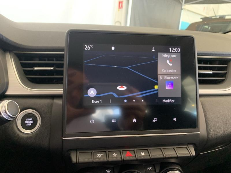 RENAULT Captur d’occasion à vendre à CHENNEVIÈRES-SUR-MARNE chez ADP - SOVEA 94 (Photo 9)