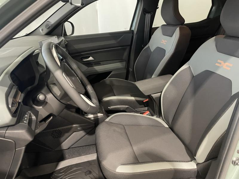 DACIA Duster d’occasion à vendre à CHENNEVIÈRES-SUR-MARNE chez ADP - SOVEA 94 (Photo 4)