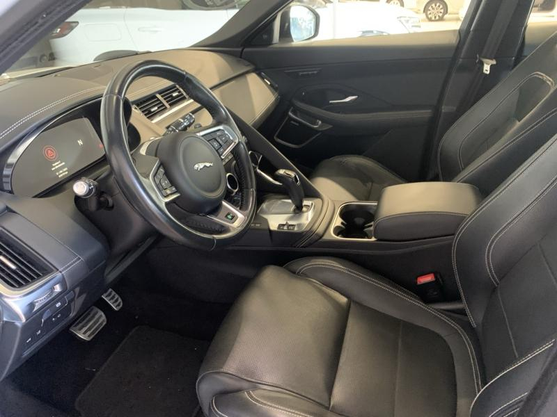 JAGUAR E-Pace d’occasion à vendre à CHENNEVIÈRES-SUR-MARNE chez ADP - SOVEA 94 (Photo 8)