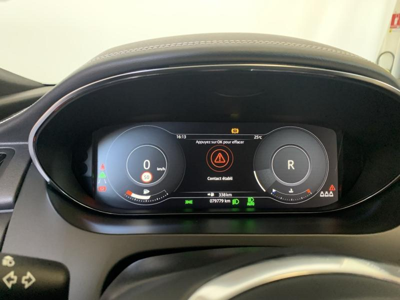 JAGUAR E-Pace d’occasion à vendre à CHENNEVIÈRES-SUR-MARNE chez ADP - SOVEA 94 (Photo 19)