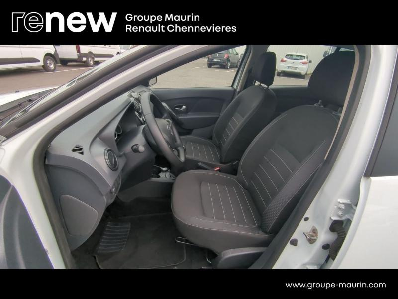 DACIA Sandero d’occasion à vendre à CHENNEVIÈRES-SUR-MARNE chez ADP - SOVEA 94 (Photo 10)