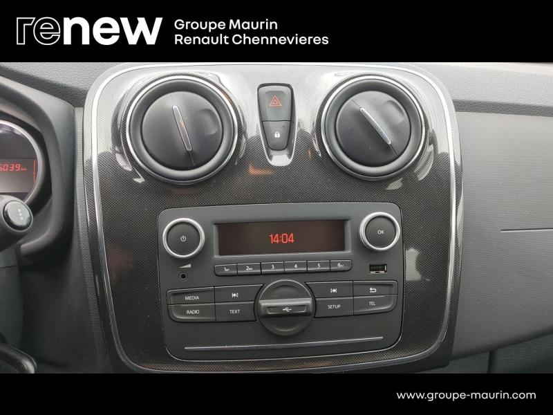 DACIA Sandero d’occasion à vendre à CHENNEVIÈRES-SUR-MARNE chez ADP - SOVEA 94 (Photo 12)