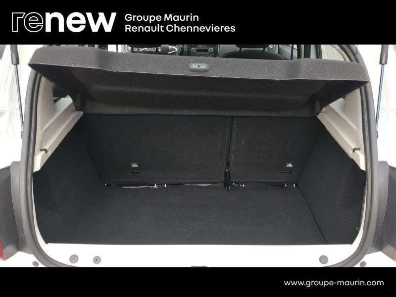 DACIA Sandero d’occasion à vendre à CHENNEVIÈRES-SUR-MARNE chez ADP - SOVEA 94 (Photo 13)