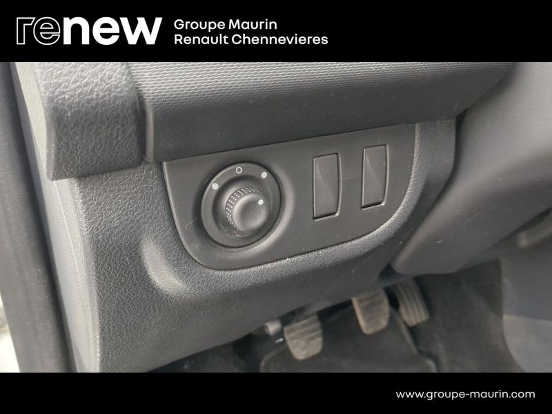 DACIA Sandero d’occasion à vendre à CHENNEVIÈRES-SUR-MARNE chez ADP - SOVEA 94 (Photo 15)