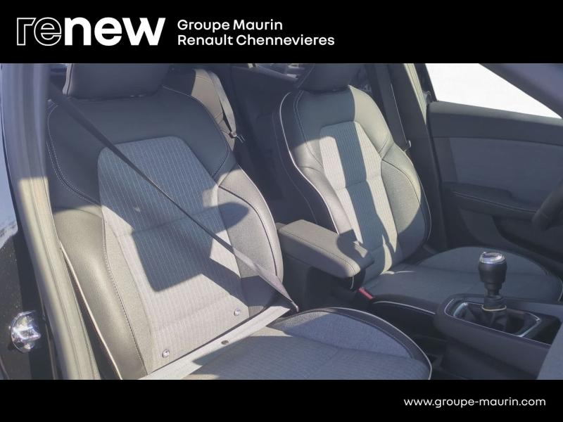 RENAULT Clio d’occasion à vendre à CHENNEVIÈRES-SUR-MARNE chez ADP - SOVEA 94 (Photo 18)