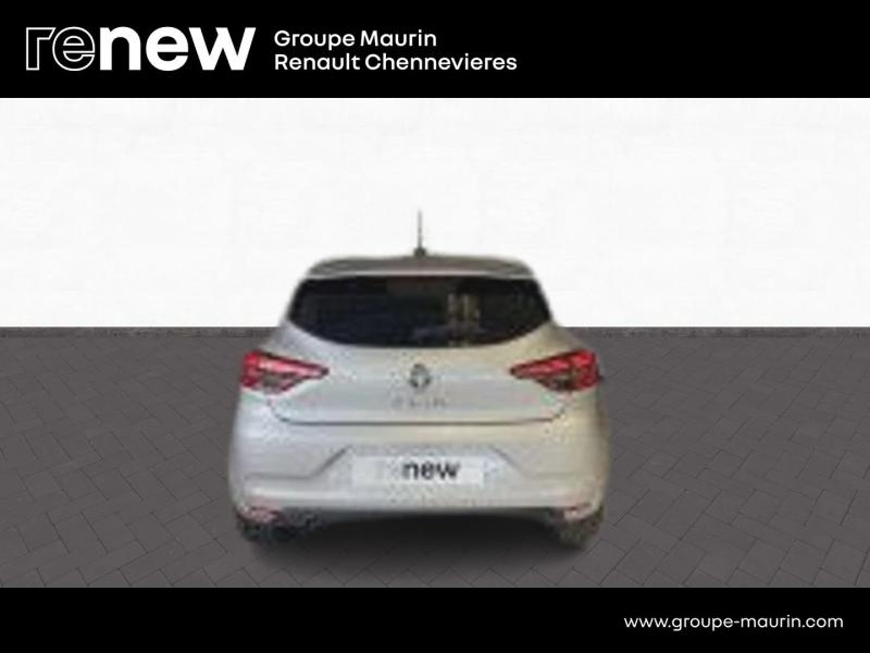 RENAULT Clio d’occasion à vendre à CHENNEVIÈRES-SUR-MARNE chez ADP - SOVEA 94 (Photo 4)