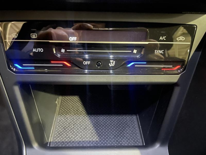 VOLKSWAGEN Polo d’occasion à vendre à CHENNEVIÈRES-SUR-MARNE chez ADP - SOVEA 94 (Photo 19)