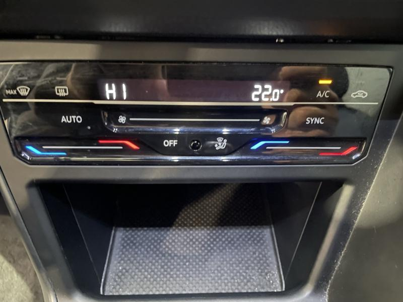 VOLKSWAGEN Polo d’occasion à vendre à CHENNEVIÈRES-SUR-MARNE chez ADP - SOVEA 94 (Photo 12)