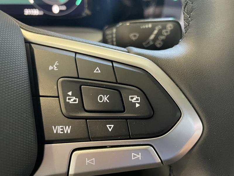 VOLKSWAGEN Golf d’occasion à vendre à CHENNEVIÈRES-SUR-MARNE chez ADP - SOVEA 94 (Photo 17)