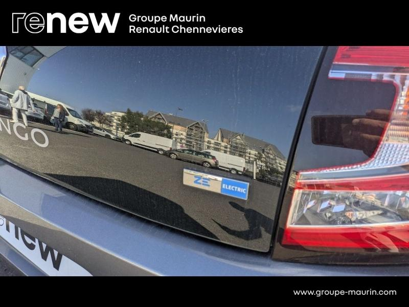 RENAULT Twingo d’occasion à vendre à CHENNEVIÈRES-SUR-MARNE chez ADP - SOVEA 94 (Photo 11)