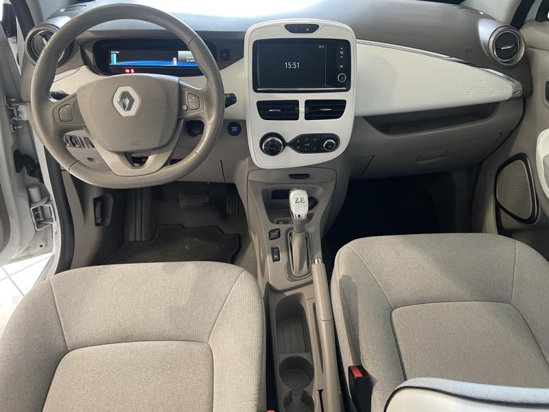 RENAULT Zoe d’occasion à vendre à CHENNEVIÈRES-SUR-MARNE chez ADP - SOVEA 94 (Photo 6)