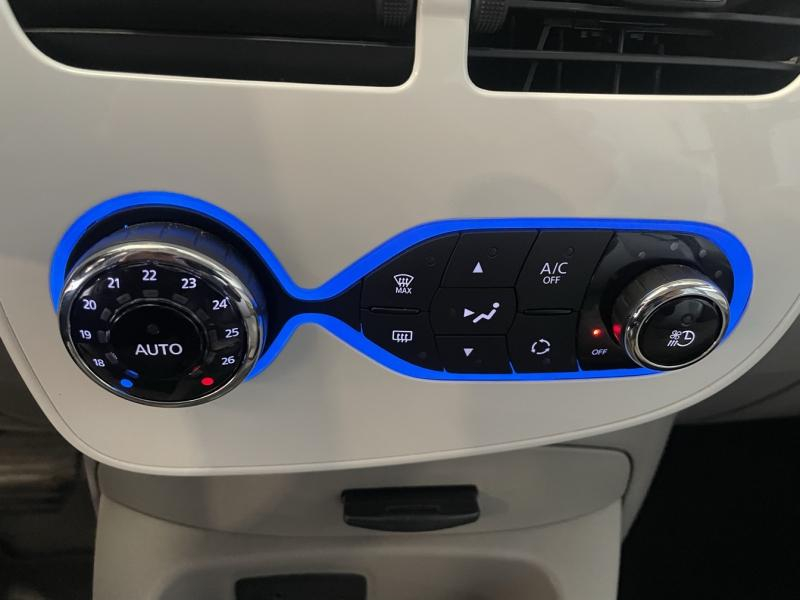 RENAULT Zoe d’occasion à vendre à CHENNEVIÈRES-SUR-MARNE chez ADP - SOVEA 94 (Photo 19)