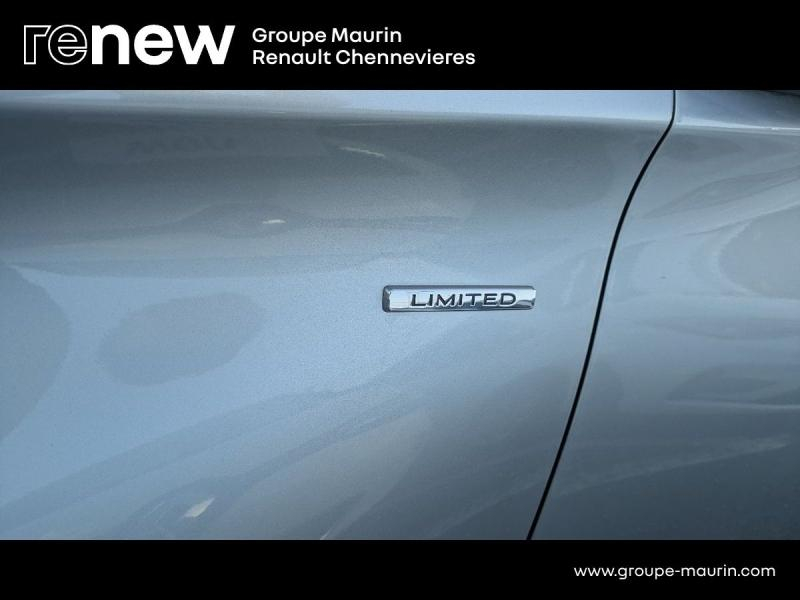 RENAULT Zoe d’occasion à vendre à CHENNEVIÈRES-SUR-MARNE chez ADP - SOVEA 94 (Photo 8)
