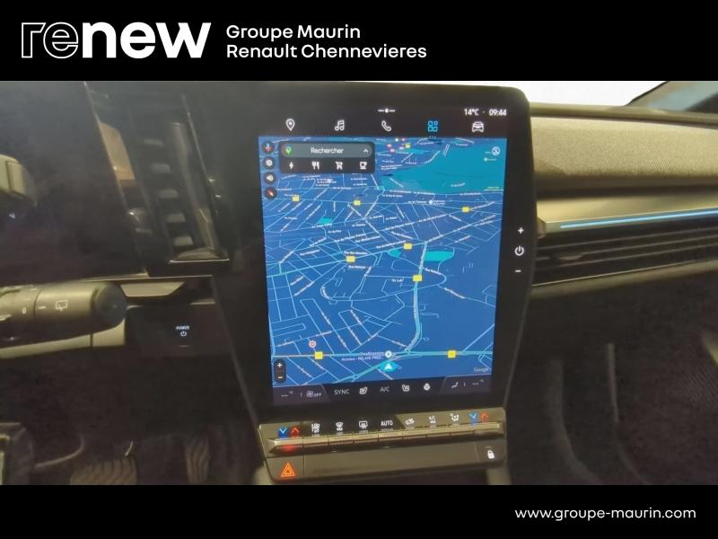 RENAULT Megane d’occasion à vendre à CHENNEVIÈRES-SUR-MARNE chez ADP - SOVEA 94 (Photo 11)