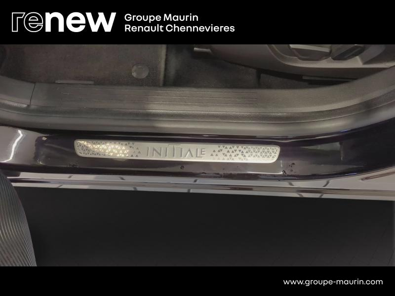 RENAULT Captur d’occasion à vendre à CHENNEVIÈRES-SUR-MARNE chez ADP - SOVEA 94 (Photo 9)