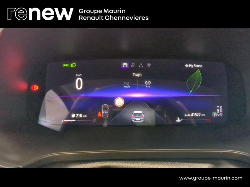 RENAULT Captur d’occasion à vendre à CHENNEVIÈRES-SUR-MARNE chez ADP - SOVEA 94 (Photo 14)