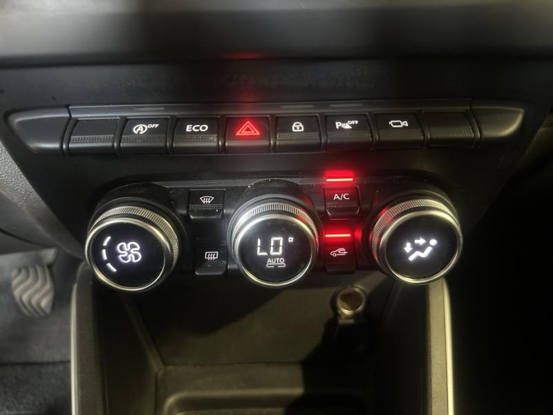 DACIA Duster d’occasion à vendre à CHENNEVIÈRES-SUR-MARNE chez ADP - SOVEA 94 (Photo 13)