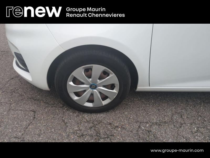 RENAULT Zoe d’occasion à vendre à CHENNEVIÈRES-SUR-MARNE chez ADP - SOVEA 94 (Photo 15)
