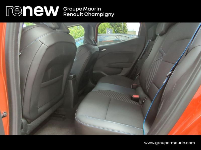 agency.seo.links.detann.title RENAULT Clio d’occasion à vendre à CHENNEVIÈRES-SUR-MARNE chez ADP - SOVEA 94 (Photo 14)