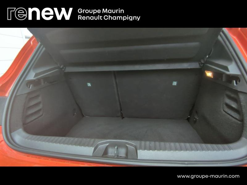 agency.seo.links.detann.title RENAULT Clio d’occasion à vendre à CHENNEVIÈRES-SUR-MARNE chez ADP - SOVEA 94 (Photo 16)