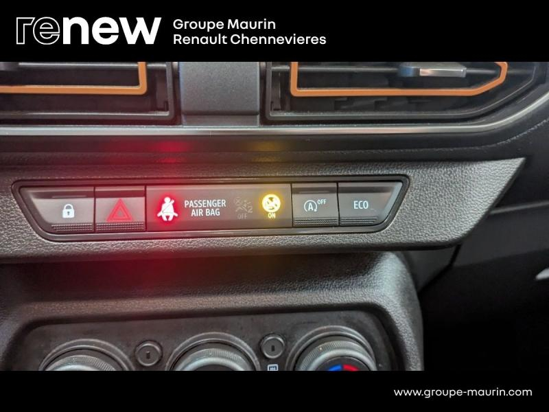 DACIA Sandero d’occasion à vendre à CHENNEVIÈRES-SUR-MARNE chez ADP - SOVEA 94 (Photo 13)
