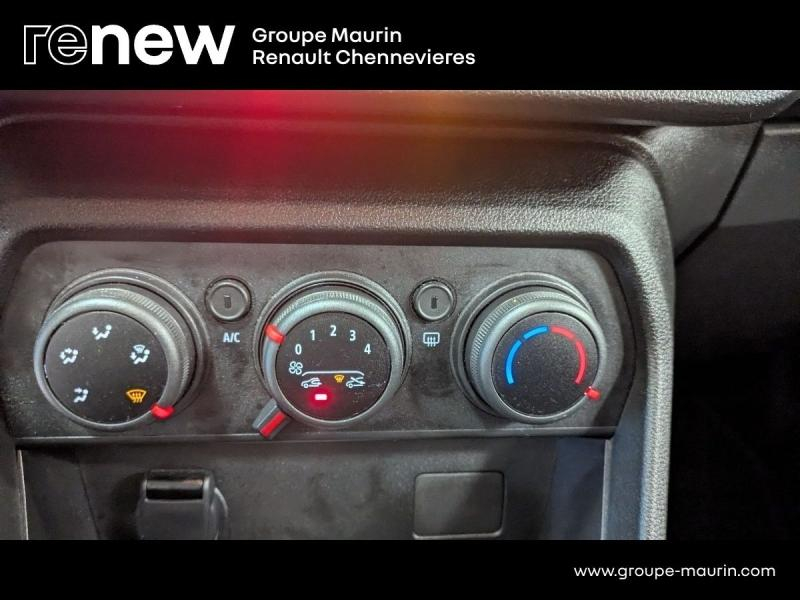 DACIA Sandero d’occasion à vendre à CHENNEVIÈRES-SUR-MARNE chez ADP - SOVEA 94 (Photo 14)