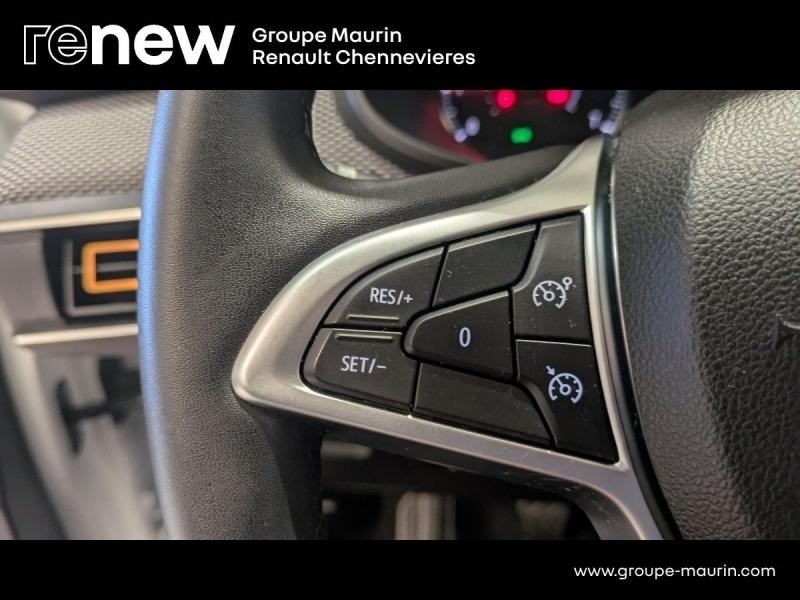 DACIA Sandero d’occasion à vendre à CHENNEVIÈRES-SUR-MARNE chez ADP - SOVEA 94 (Photo 16)