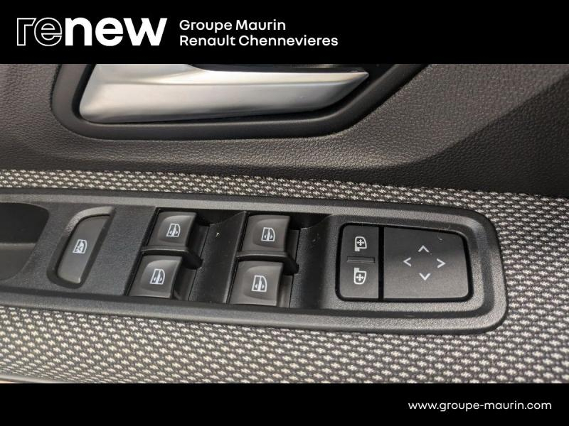 DACIA Sandero d’occasion à vendre à CHENNEVIÈRES-SUR-MARNE chez ADP - SOVEA 94 (Photo 18)