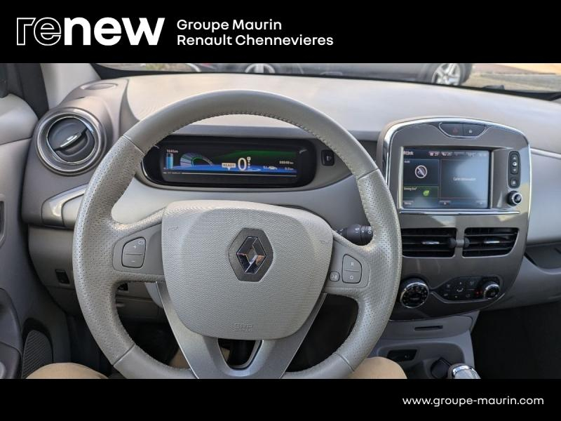 agency.seo.links.detann.title RENAULT Zoe d’occasion à vendre à CHENNEVIÈRES-SUR-MARNE chez ADP - SOVEA 94 (Photo 18)