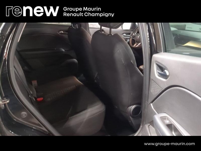 RENAULT Captur d’occasion à vendre à CHENNEVIÈRES-SUR-MARNE chez ADP - SOVEA 94 (Photo 12)