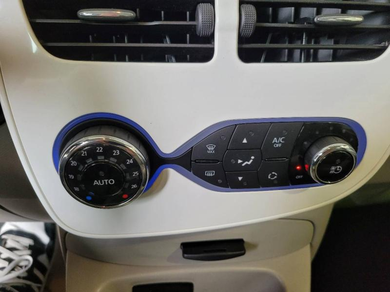 RENAULT Zoe d’occasion à vendre à CHENNEVIÈRES-SUR-MARNE chez ADP - SOVEA 94 (Photo 11)