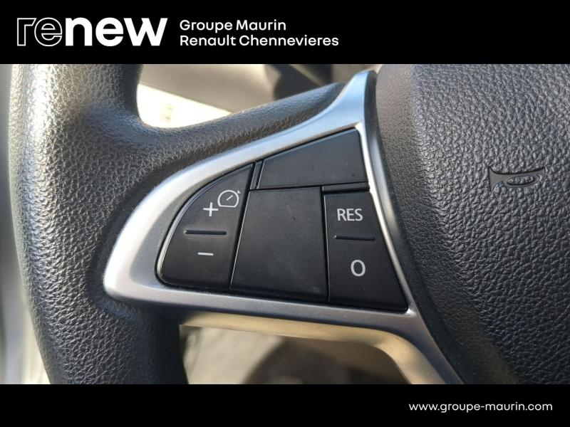 DACIA Spring d’occasion à vendre à CHENNEVIÈRES-SUR-MARNE chez ADP - SOVEA 94 (Photo 16)