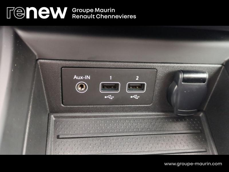 RENAULT Zoe d’occasion à vendre à CHENNEVIÈRES-SUR-MARNE chez ADP - SOVEA 94 (Photo 20)