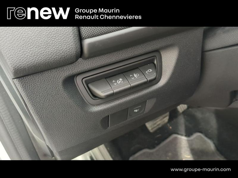 RENAULT Zoe d’occasion à vendre à CHENNEVIÈRES-SUR-MARNE chez ADP - SOVEA 94 (Photo 16)