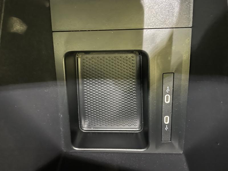 VOLKSWAGEN Caddy d’occasion à vendre à CHENNEVIÈRES-SUR-MARNE chez ADP - SOVEA 94 (Photo 20)