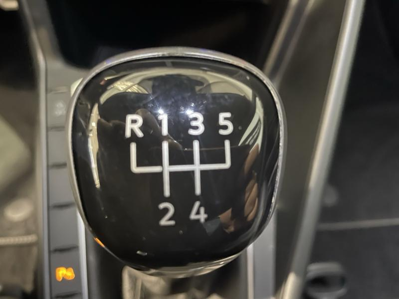 VOLKSWAGEN Polo d’occasion à vendre à CHENNEVIÈRES-SUR-MARNE chez ADP - SOVEA 94 (Photo 19)